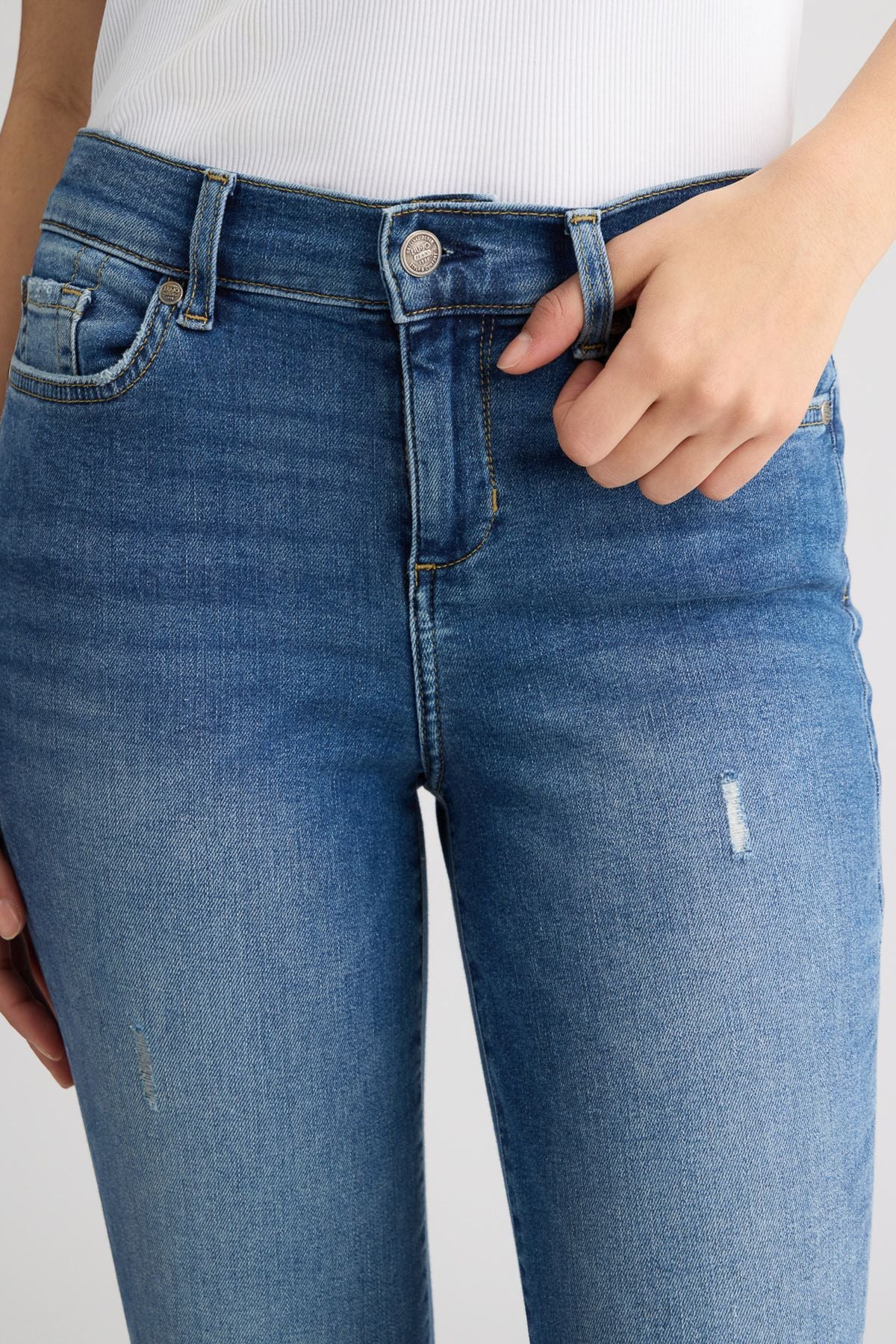 Liu Jo Slim Fit Kısa Paça Jean