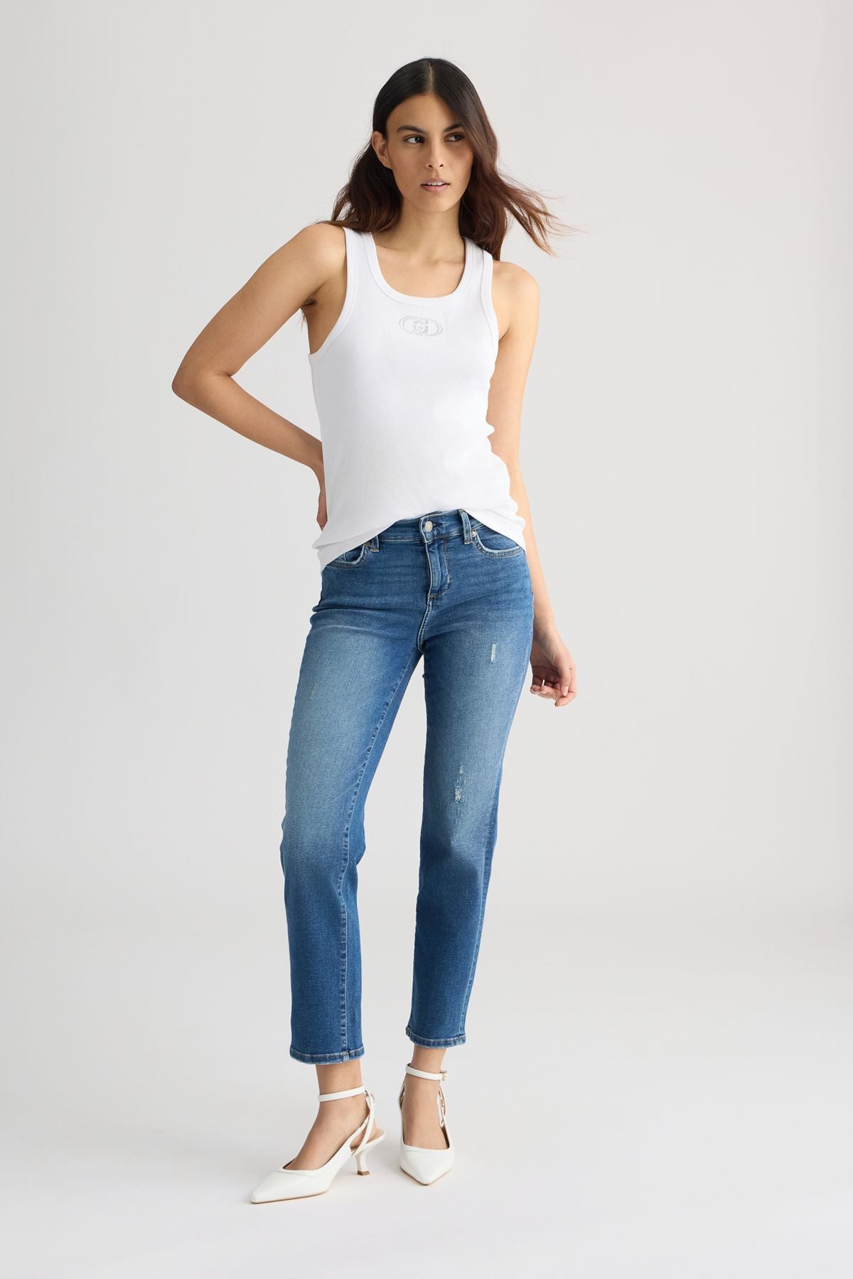 Liu Jo Slim Fit Kısa Paça Jean