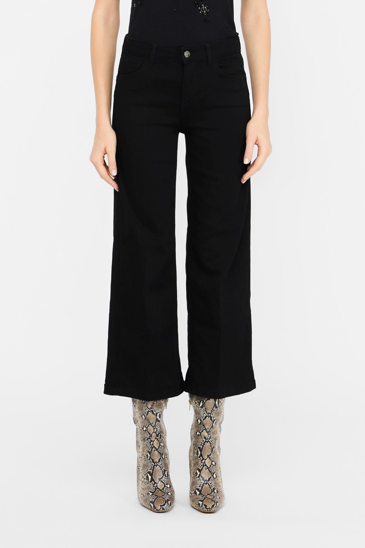 Liu Jo Kısa Paça Düz Kesim Jean