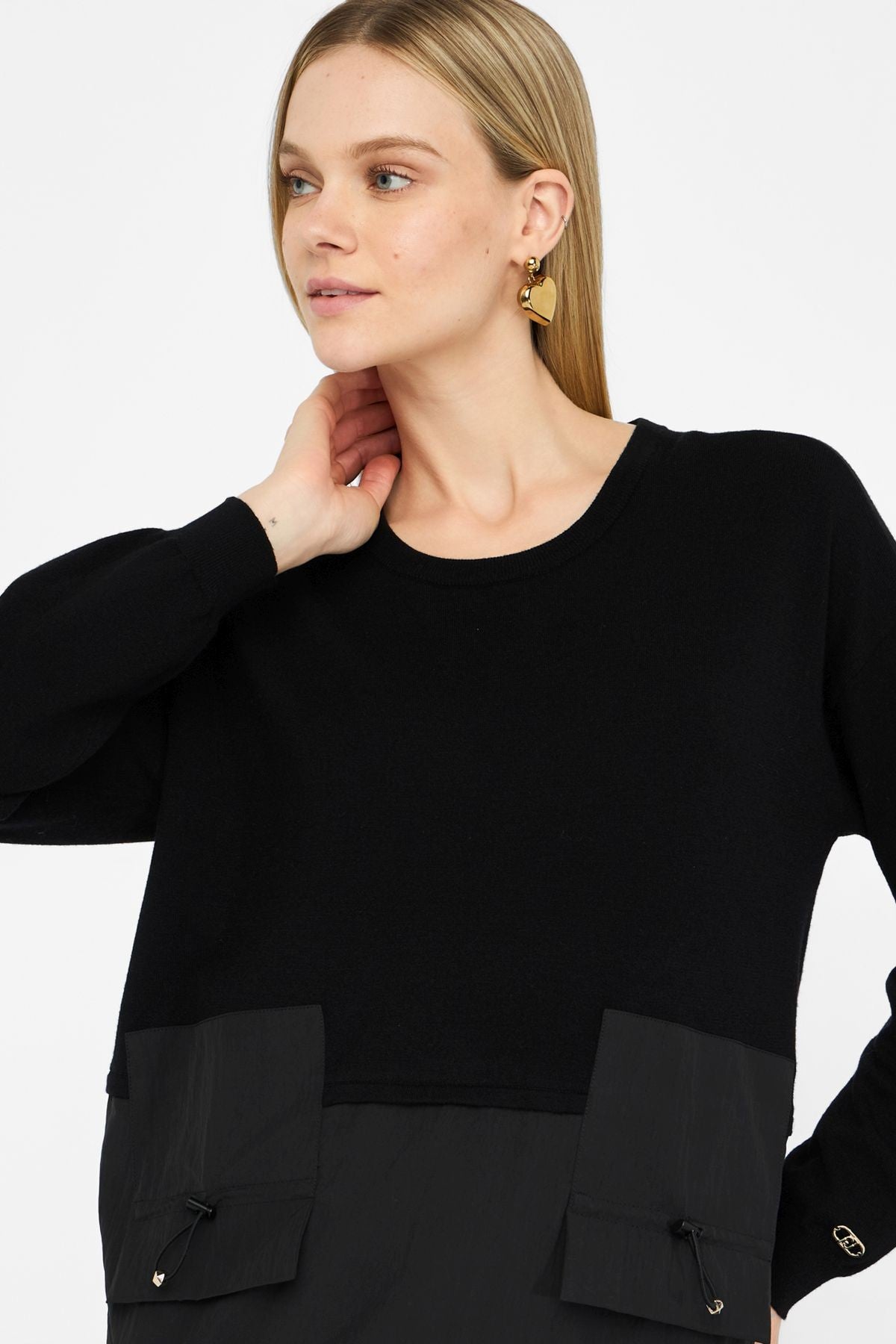 Liu Jom Kapaklı Cep Detaylı Triko